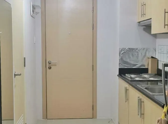 2 Bedroom Unit At Grass Residences